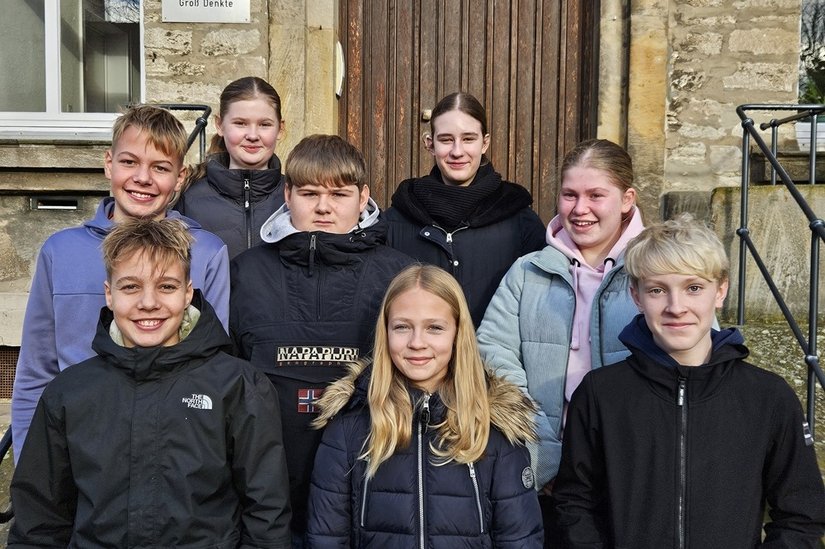 Jonne Krisp, Jonte Krisp, Fine Rockmann, Mel Giesler, Mira Hoppmann, Mia Elbracht, Lena Oravetz, Louis Wente (v.l.n.r., es fehlt: Emila Hofmann)